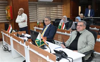 محافظ الجيزة يتابع انتظام مواقف السرفيس ومحطات الوقود عبر الشبكة الوطنية للطوارئ