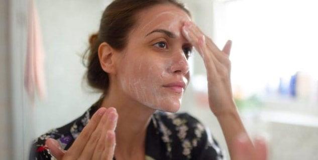 لمرضى السكرى .. طرق العناية اليومية بالجلد