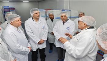 وزير الصناعة يتفقد 5 مصانع دوائية بالعبور لتعزيز الأمن الدوائي وتطوير الإنتاج