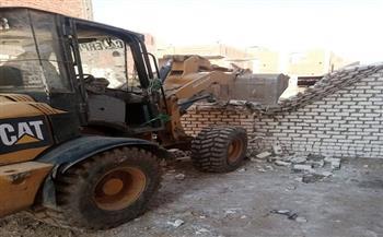 محافظ أسيوط: إزالة 28 حالة تعد على أراضي زراعية وأملاك دولة