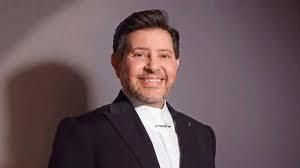 نادية مصطفى توضح حقيقة سفر هاني شاكر إلى فرنسا: العلاج في مصر كان معجزة