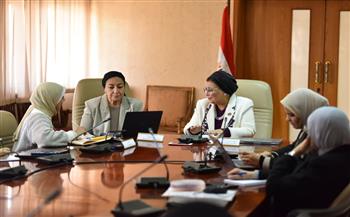 نائب وزير الصحة: توسيع برامج تدريب القابلات لدعم الصحة الإنجابية وتحقيق التوازن السكاني