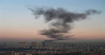 ليلة دامية في العراق.. غارات أمريكية تستهدف الحشد الشعبي ومطار أربيل يتعرض لهجمات