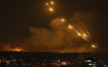 الحرس الثوري الإيراني يعلن قصف الأسطول الأمريكي الخامس وتل أبيب وإيلات