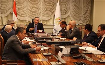 وزير التعليم العالي يترأس اجتماعًا طارئًا للمجلس الأعلى للجامعات 