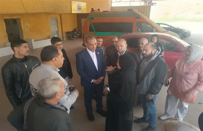 محافظ الجيزة يوجه بتدعيم وحدة رعاية الأسرة بناهيا بالكوادر الطبية استجابة لمطالب الأهالي