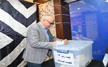 الدكتور سويلم يدلي بصوته في انتخابات نقابة المهندسين