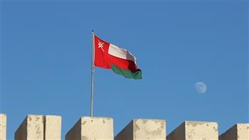 سلطنة عمان: مقتل وافدين اثنين وإصابة آخرين إثر سقوط طائرتين مُسيرتين في ولاية صحار