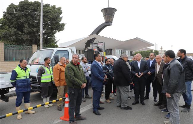 محافظ القاهرة يتابع انتشار معدات الصرف الصحي بالعاصمة استعدادًا لسقوط الأمطار