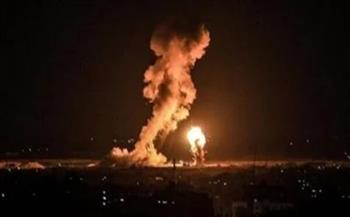 إعلام إسرائيلي: اندلاع حريق في منطقة اللد جراء شظايا صاروخ إيراني