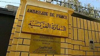 السفارة الفرنسية في بيروت تنشر تدوينة لماكرون يطالب إسرائيل فيها بوقف هجماتها على لبنان