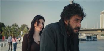 في " علي كلاي" ..سارة بركة تعيد أحمد العوضي للحياة وتقع في حبه