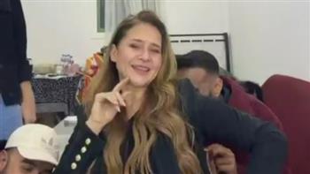 نيللي كريم تحتفل بنجاح «على قد الحب»