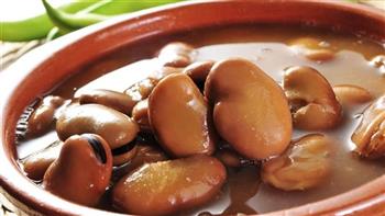 الطريقة المثلى لتناول مرضى القولون للفول في السحور