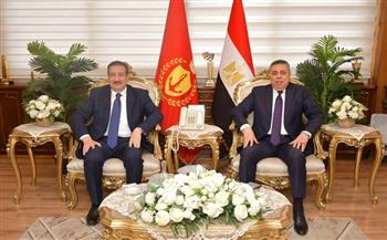 محافظ بورسعيد يستقبل نائب رئيس الهيئة العامة للمنطقة الاقتصادية لقناة السويس