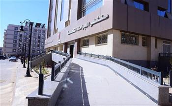 إطلاق التيار الكهربائي بمستشفى الجراحات المتخصصة بجامعة سوهاج إيذانًا بقرب التشغيل