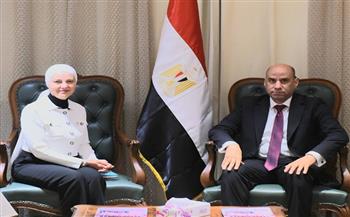  وزير العمل: استراتيجية تعاون مع برنامج الأغذية العالمي لتكثيف التدريب على "المهن الخضراء"