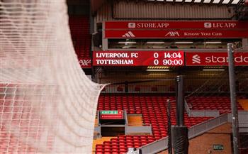 الدوري الإنجليزي.. ملعب أنفيلد يتزين لاستضافة موقعة ليفربول أمام توتنهام