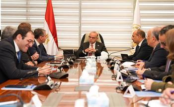 وزير الاستثمار يبحث مع دراسكيم العالمية تطورات أول منطقة حرة خاصة لإنتاج سيانيد الصوديوم ومشتقاته في مصر