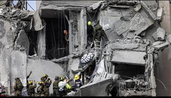 سقوط شظايا صاروخ إيراني في بئر السبع جنوب إسرائيل