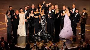 تعرف على القائمة الكاملة للفائزين بجوائز الأوسكار 2026