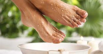 لا تهمل راحة قدميك أثناء مشاهدة التليفزيون!