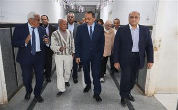 محافظ سوهاج يوجه بتشغيل أتوبيسات مؤسسة البنين بالكوثر وزيادة وسائل الترفيه 