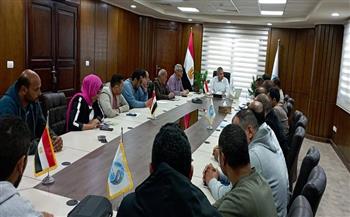 محافظ البحر الأحمر يوجه برفع درجة الاستعداد القصوى بمياه الشرب والصرف الصحي استعدادًا لعيد الفطر 