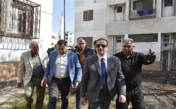 خلال جولة ميدانية بحي الزهور.. محافظ بورسعيد يتفقد منطقة الجوهرة ويوجه بإدراج المنطقة ضمن خطة التطوير الشامل