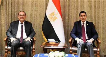 وزير الشباب والرياضة يستقبل مساعد وزير الخارجية للعلاقات الثقافية لبحث سبل التعاون