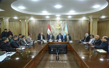  محافظ كفرالشيخ يوجه بسرعة تشغيل الطريق البديل والتحويلة المرورية المؤقتة لحين استكمال إنشاء كوبري مصرف سالم