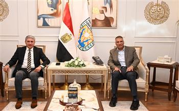 وزير السياحة والآثار يلتقي بمحافظ جنوب سيناء لبحث سبل تعزيز التعاون لدعم القطاع السياحي 