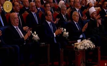 الرئيس السيسي يشاهد عرضًا مصورًا عن برنامج "دولة التلاوة" خلال احتفالية ليلة القدر