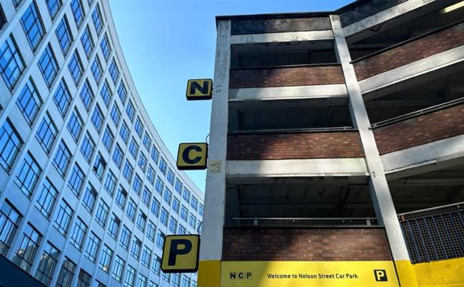 إفلاس أكبر مشغل لمواقف السيارات في بريطانيا يضع 682 وظيفة على المحك