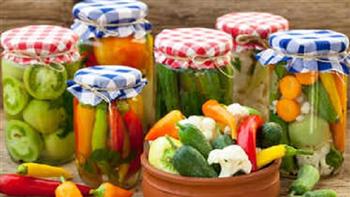 حيل من زمن الجدات.. 8 طرق تقليدية لحفظ الطعام لفترات أطول