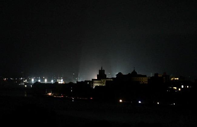  انقطاع التيار عن 10 ملايين شخص.. انهيار شبكة الكهرباء في كوبا وسط حصار نفطي أمريكي