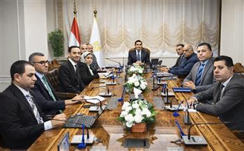 وزير الشباب والرياضة يبحث تكثيف التعاون مع هيئة تنمية الصعيد