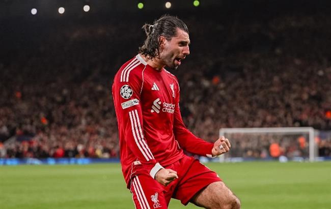 دوري أبطال أوروبا.. ليفربول يتقدم على جالطة سراي بهدف