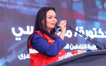 "مايا مرسي" تشهد ندوة وتكريم الهلال الأحمر المصري لأبطال مسلسل " صحاب الأرض" تحت عنوان " من الدراما إلى الواقع