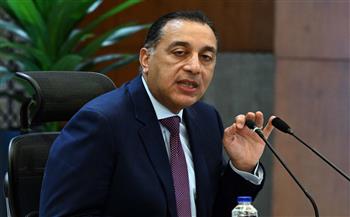 مدبولي: ندرس تطبيق العمل عن بُعد "يومًا أو يومين" للعاملين بالحكومة