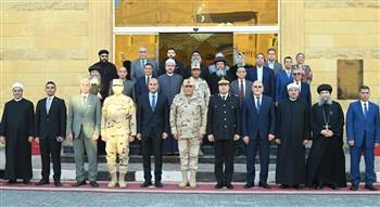 رئيس جامعة سوهاج يشارك باحتفالية المنطقة الجنوبية العسكرية لدعم الأسر الأولى بالرعاية