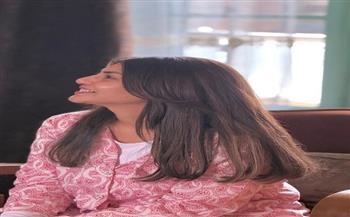 بعد جدل خلافها مع ياسمين عبد العزيز.. منه فضالي تحتفل بانتهاء تصوير مسلسلها وننسى اللي كان