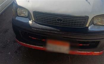  استجابة لشكاوى الركاب.. إيقاف سائق ميكروباص لمخالفته وزيادة الأجرة على خط "إسنا - قنا"