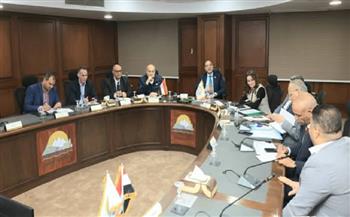 محافظ الجيزة يعقد اللقاء الأسبوعي مع المواطنين