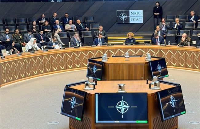 الناتو يؤكد تضامنه مع شركائه في الخليج ويدين الهجمات الإيرانية