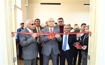 المنشاوي يفتتح المرحلة الثانية من تجهيز المعامل العلمية المتقدمة بجامعة أسيوط الأهلية