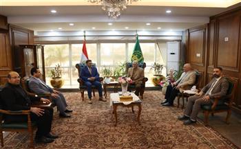 محافظ القليوبية يستقبل وفد نقابة الأطباء للتهنئة بعيد الفطر ومناقشة تطوير المنظومة الصحية