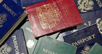 دراسة تحذر: جواز السفر يحمل بكتريا أكثر من الأحذية