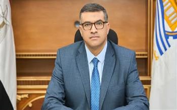 محافظ قنا: رفع 32 طن مخلفات وتحرير 49 محضرًا.. وحملات مكثفة لمتابعة تراخيص المحال