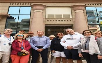 أثناء لقاؤه بأحد الأفواج السياحية الإيطالية.. محافظ أسوان يؤكد على جاهزية زهرة الجنوب لإستقبال الزائرين